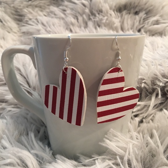 3/$20 Candy stripe heart faux leather earrings - Picture 2 of 3